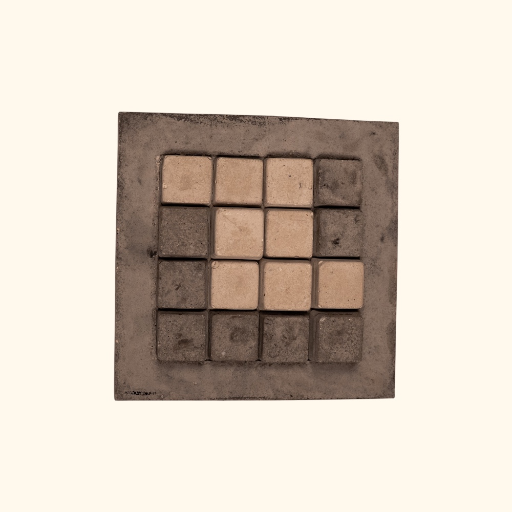 AKQA6708